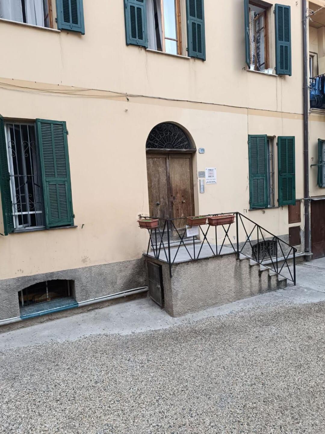 Alma Bed and Breakfast Ventimiglia Exteriör bild